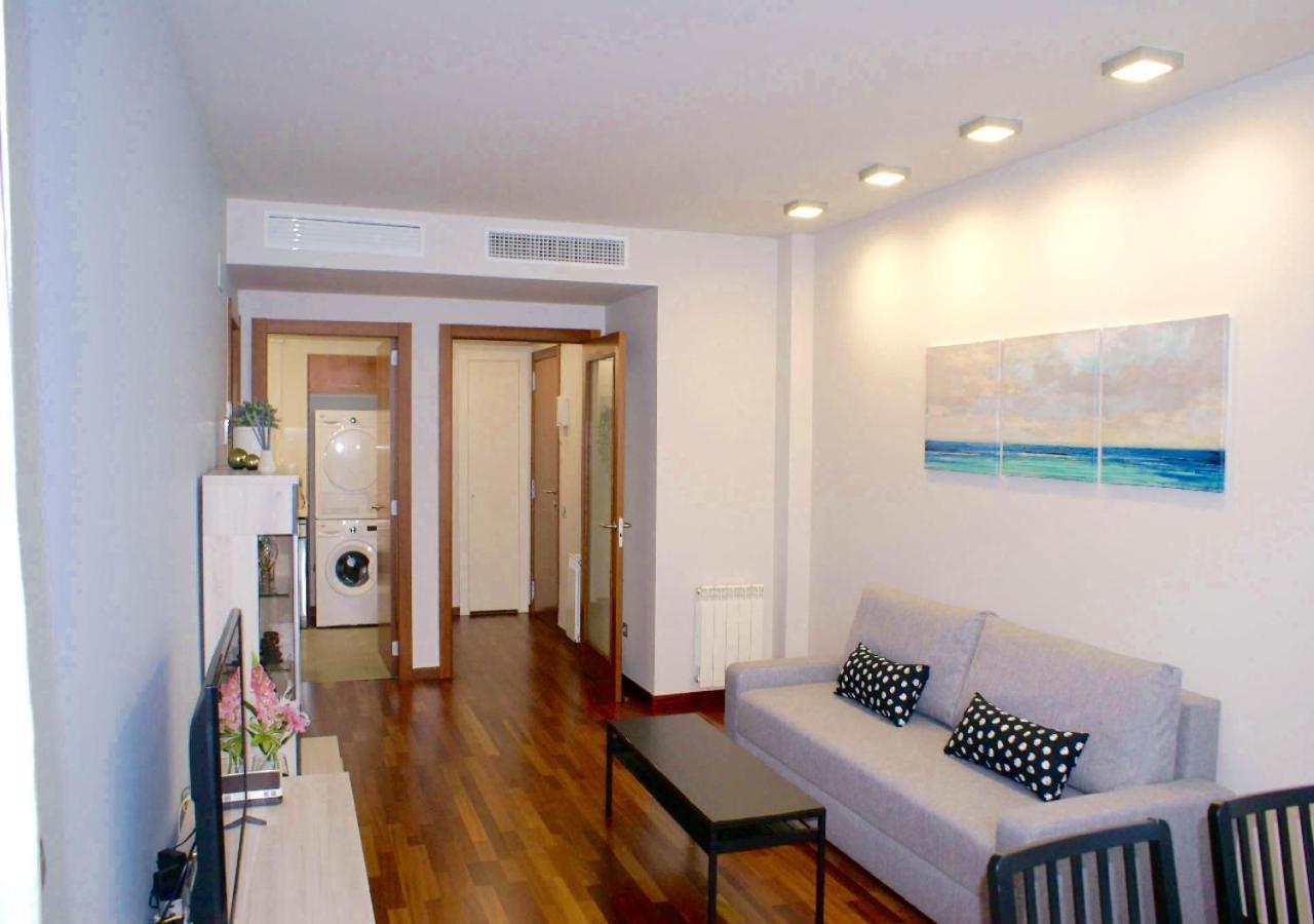 Carmed Homely Apartment By Hlclub Agency Vilanova i la Geltru Luaran gambar